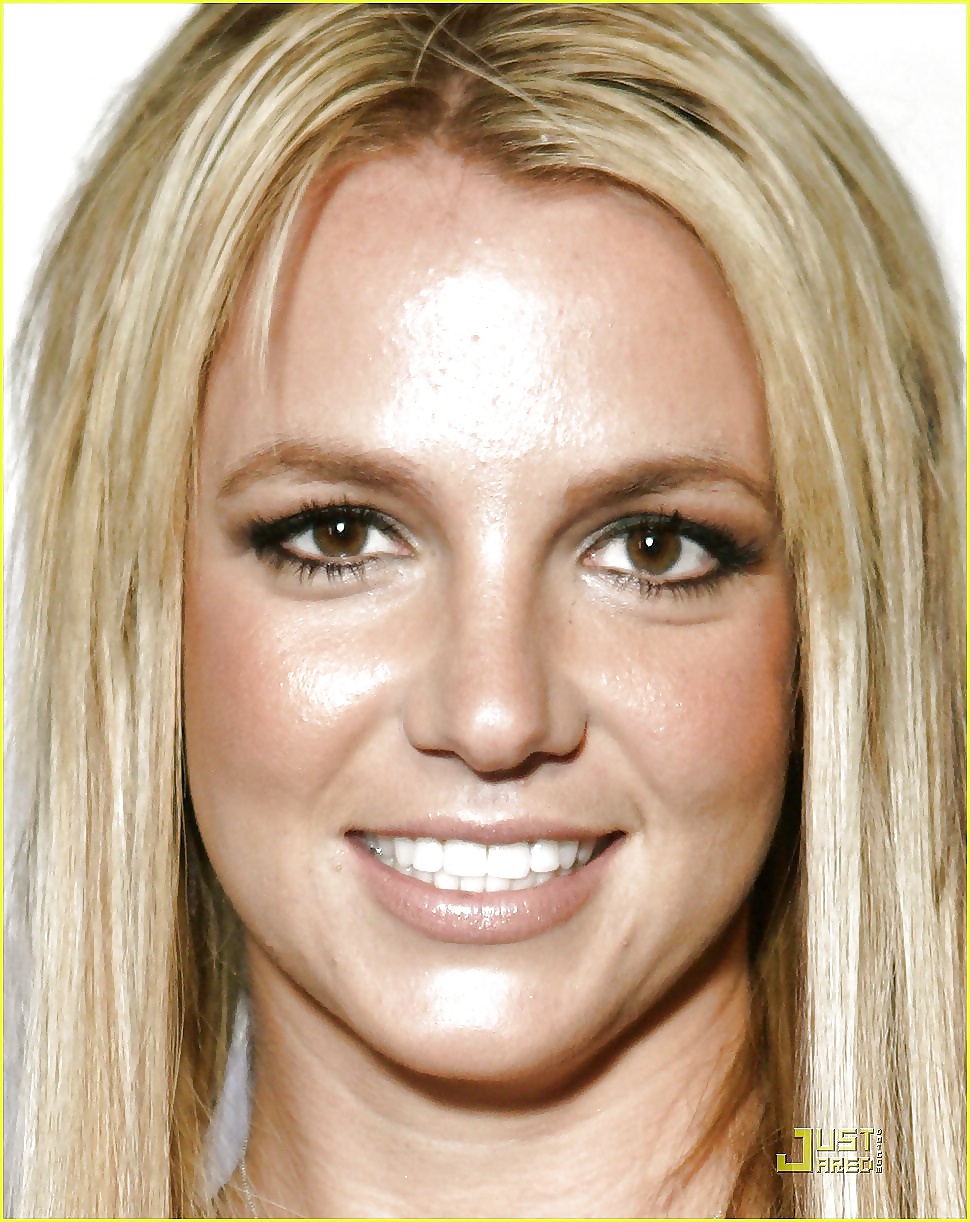 Britney Spears #32243709