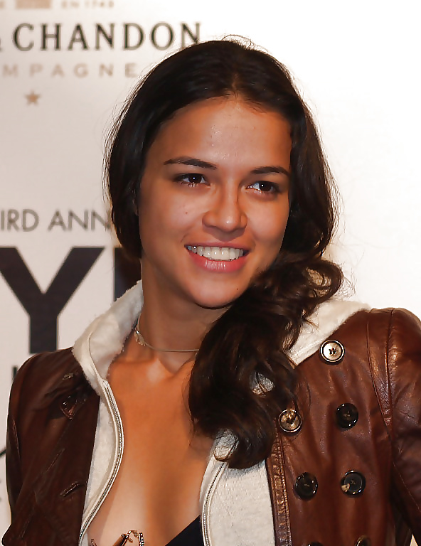 Michelle Rodriguez 3 #31070236