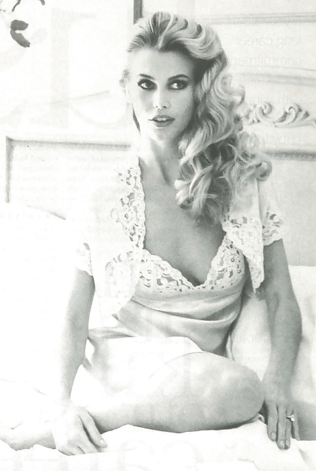 Claudia Schiffer - Pretty Face for Spunking #36058520