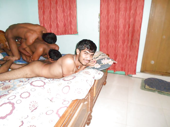 Más desi indios
 #30182032