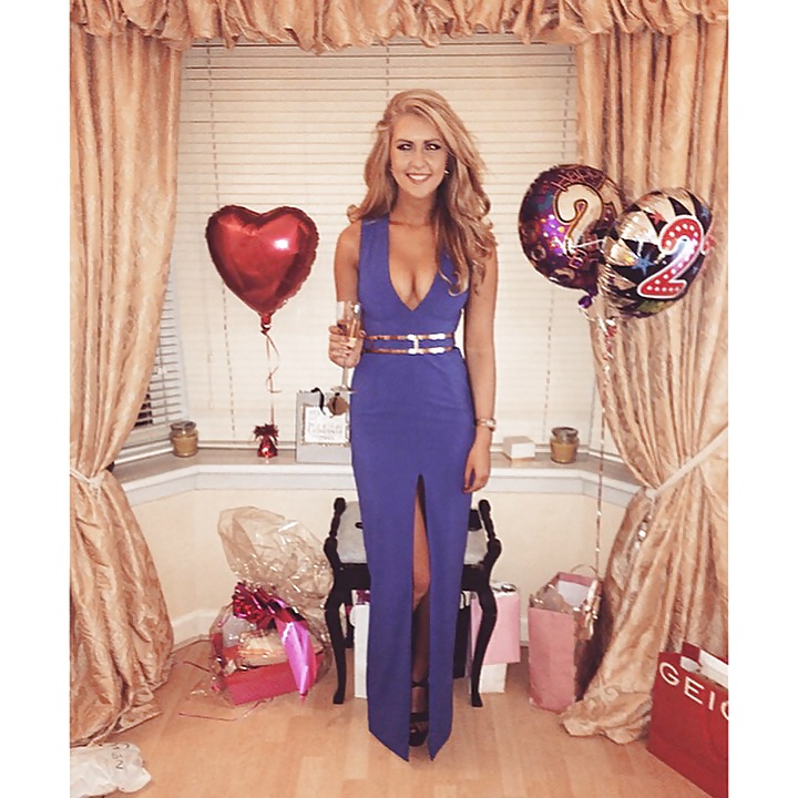 これらの女の子を劣化させる!
 #23870748