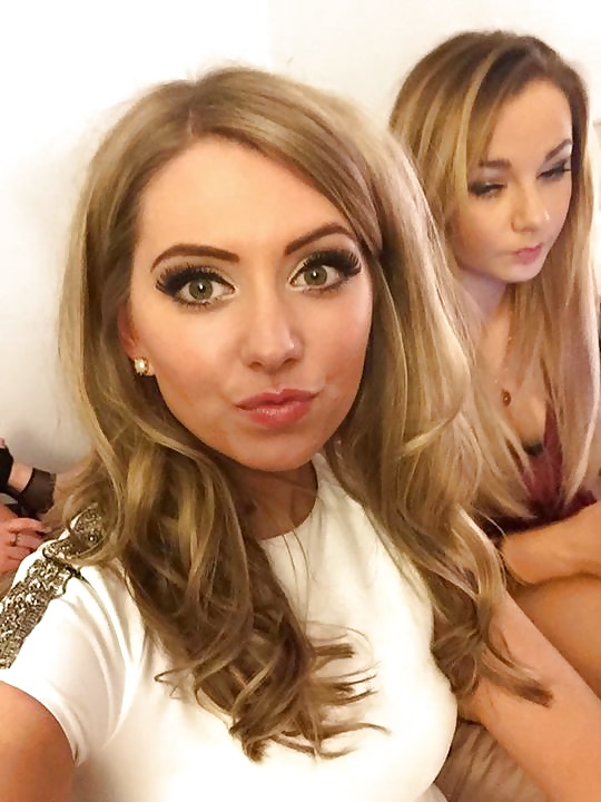 これらの女の子を劣化させる!
 #23870759