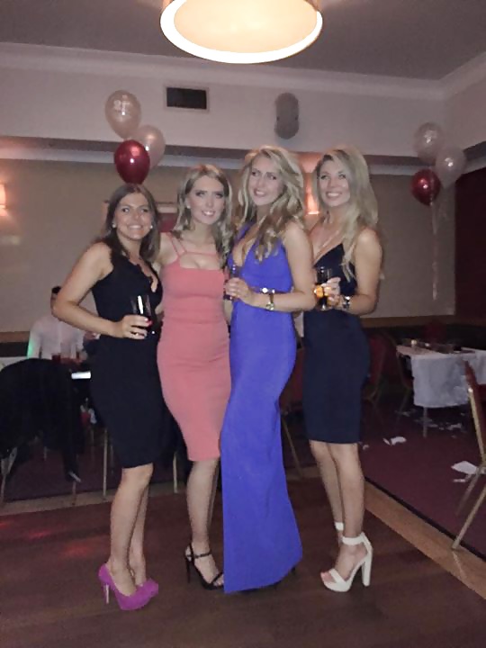 これらの女の子を劣化させる!
 #23870784