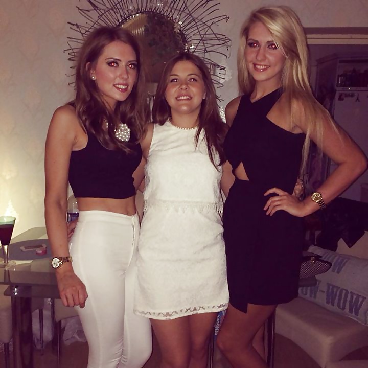 これらの女の子を劣化させる!
 #23870917