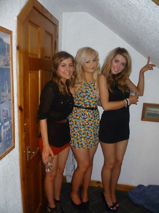 これらの女の子を劣化させる!
 #23871011