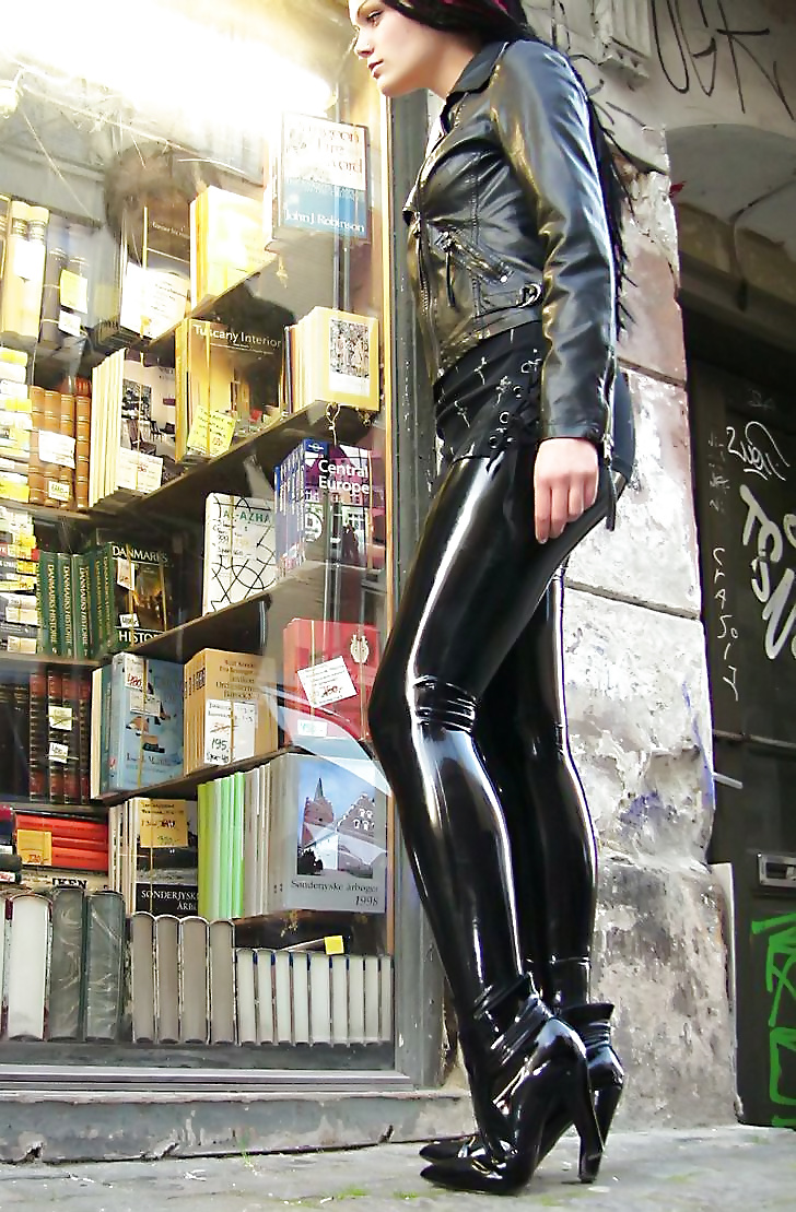 Hiny leggings y botas2
 #29649853