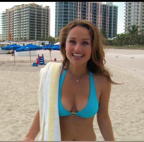 Giada de laurentiis 
 #27631351