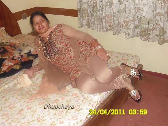 Supur sexy aunty
 #23082224