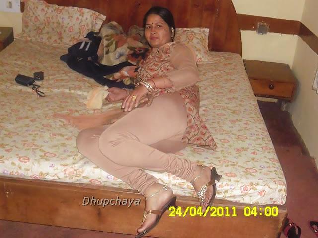 Supur sexy aunty
 #23082230