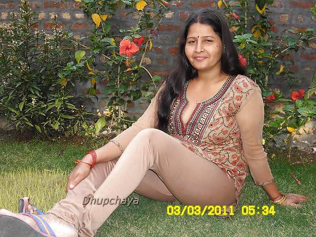 Supur sexy aunty
 #23082235