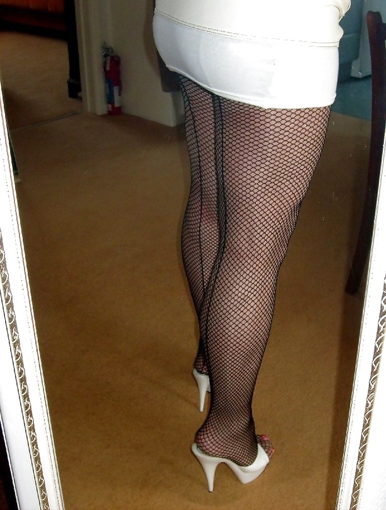 Mature lady - leg fetish pantyhose with backseam #32360524