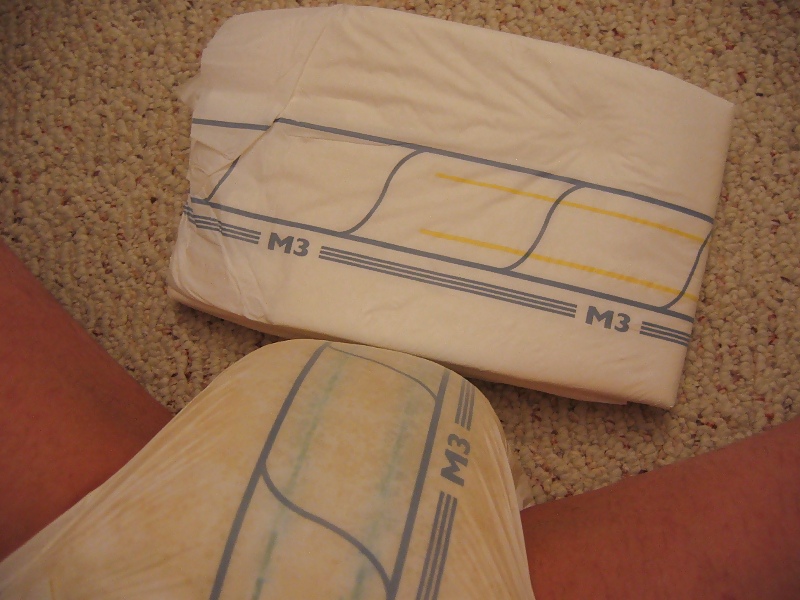 おむつボーイ
 #24018032