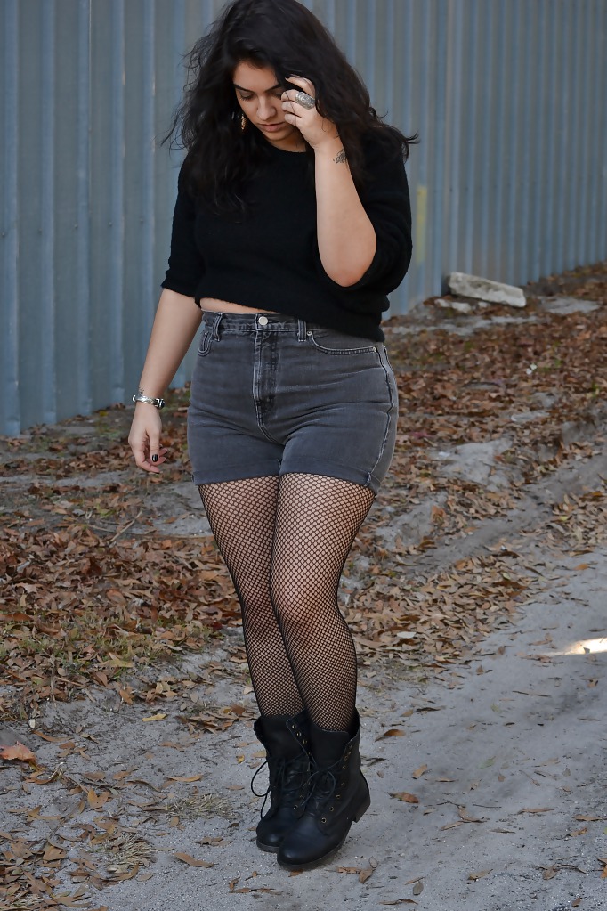 NadiaAboulhosn3 #24579016