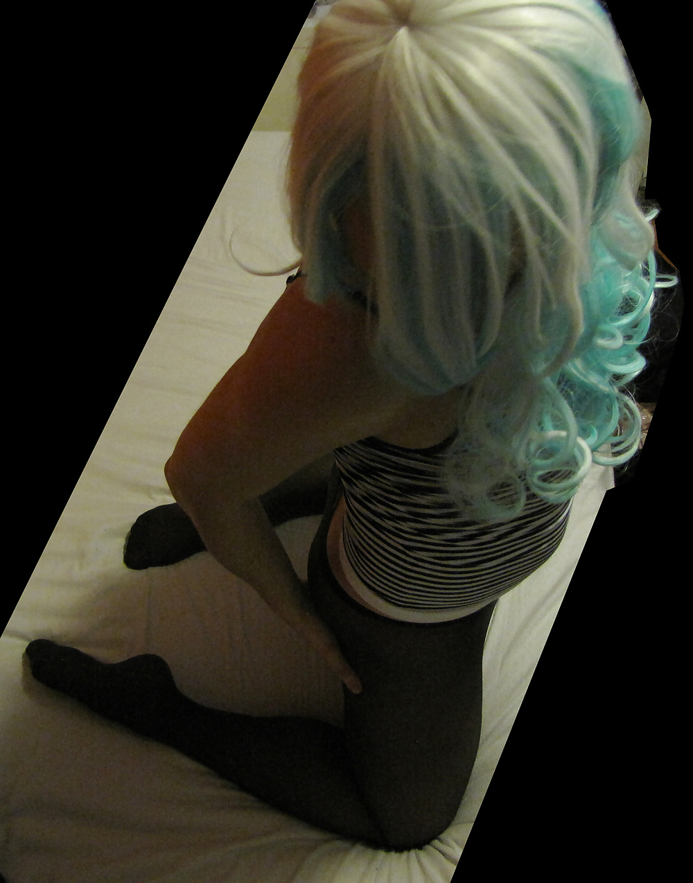 Moi Avec Blanc Bleu-cheveux Et Collants #40833741