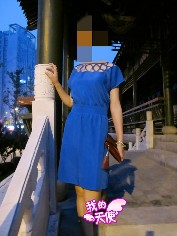 Chinese girl flashing in public #39193042