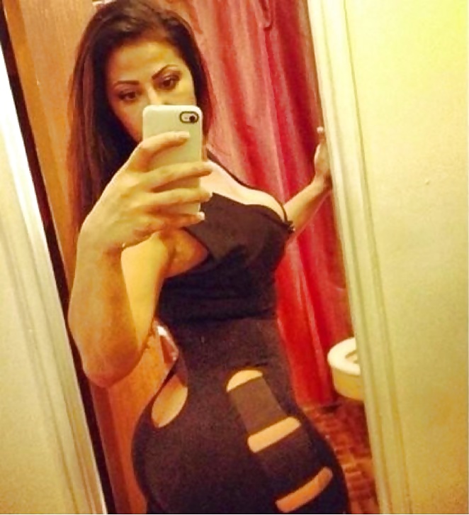 Gallery 2 #39990309