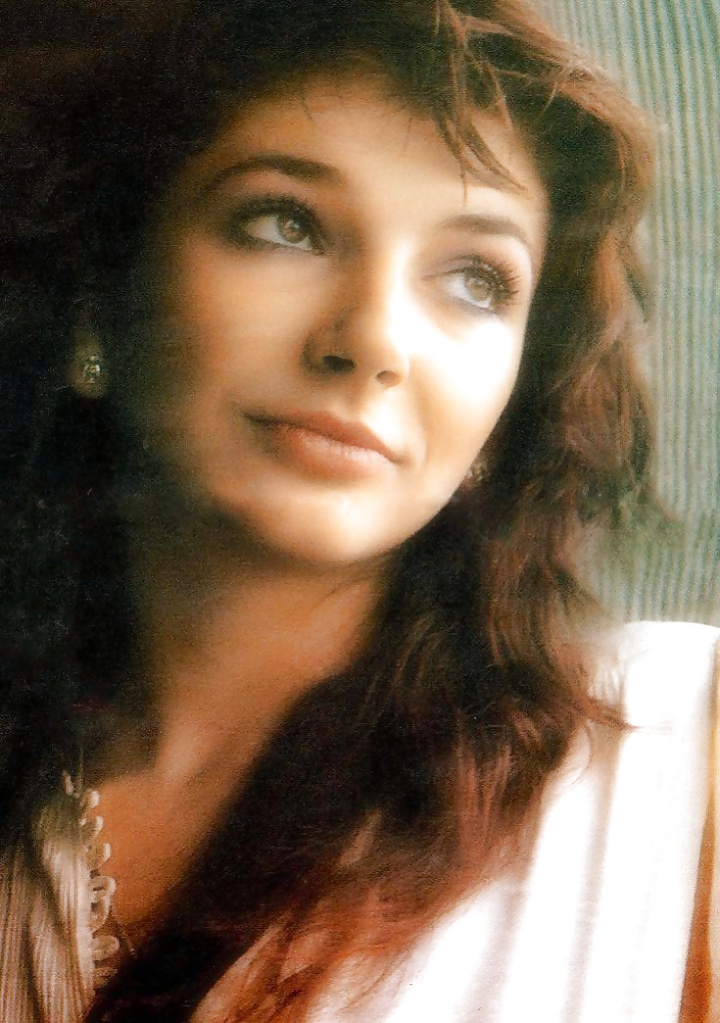 ケイト・ブッシュ - 女神 6
 #29227305