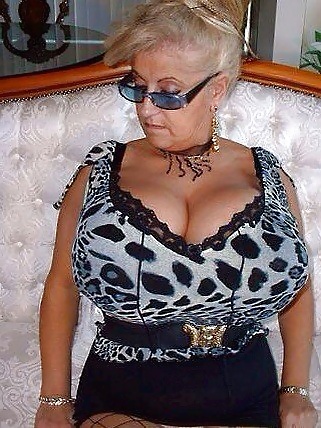 Webtastic special: granny time vol.103
 #30103364