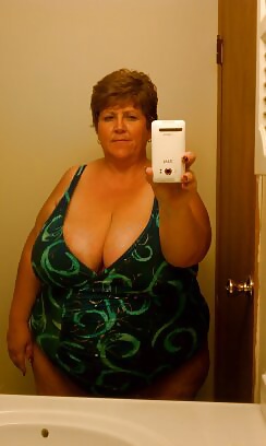 Webtastic special: granny time vol.103
 #30103514