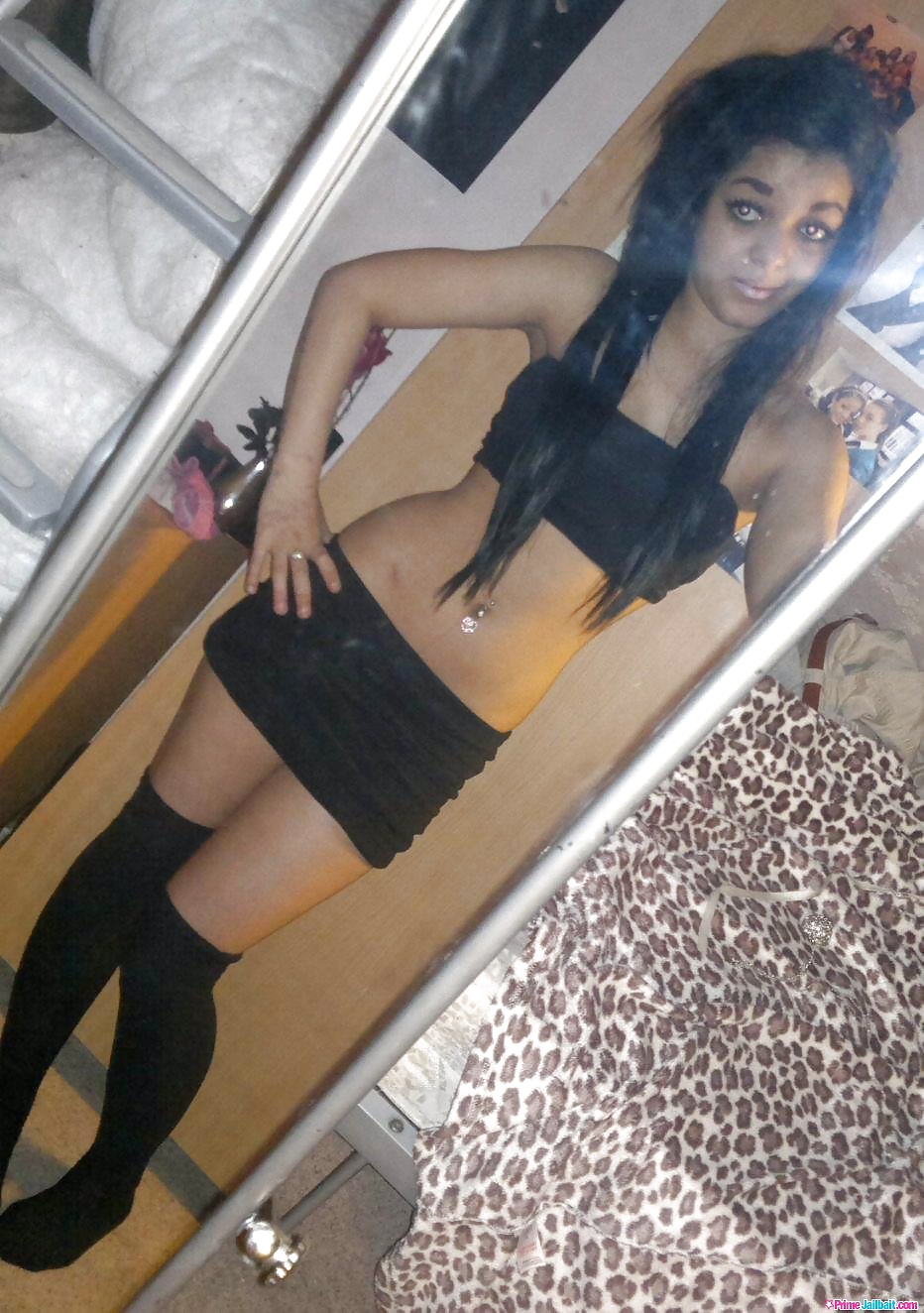 Más desi 
 #31914972