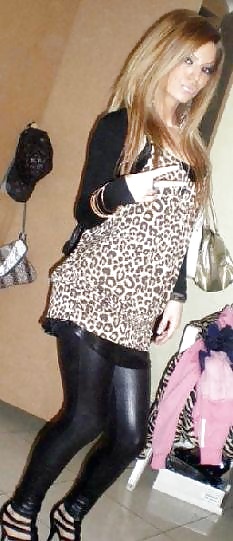 Más desi 
 #31914981