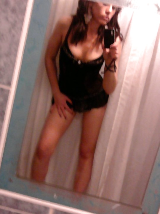 Más desi 
 #31914983