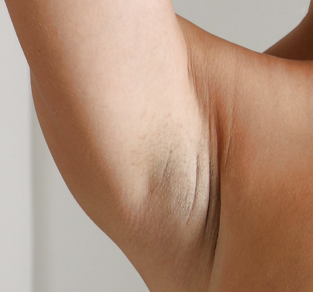 Armpits #32894175