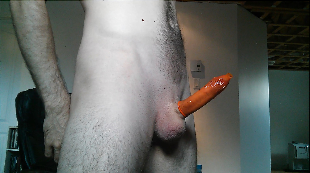 Mon penis dans un comdon! #30225897