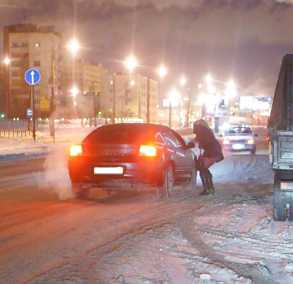 Mehr Straßenprostituierten #38634776