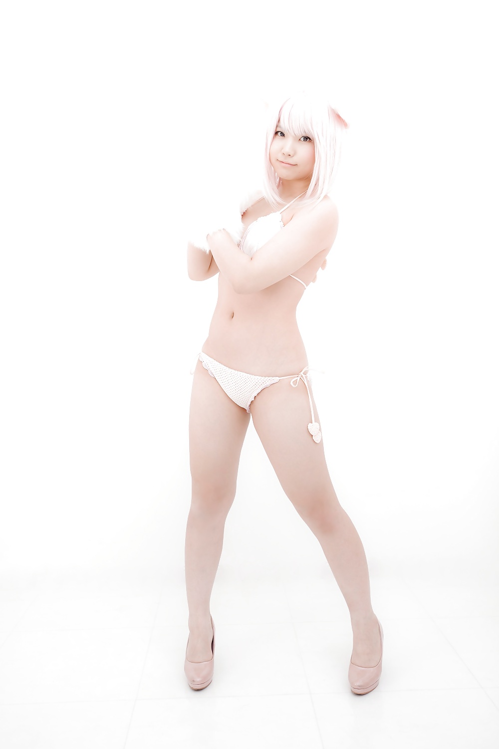 Asian Cosplay in White #26558944