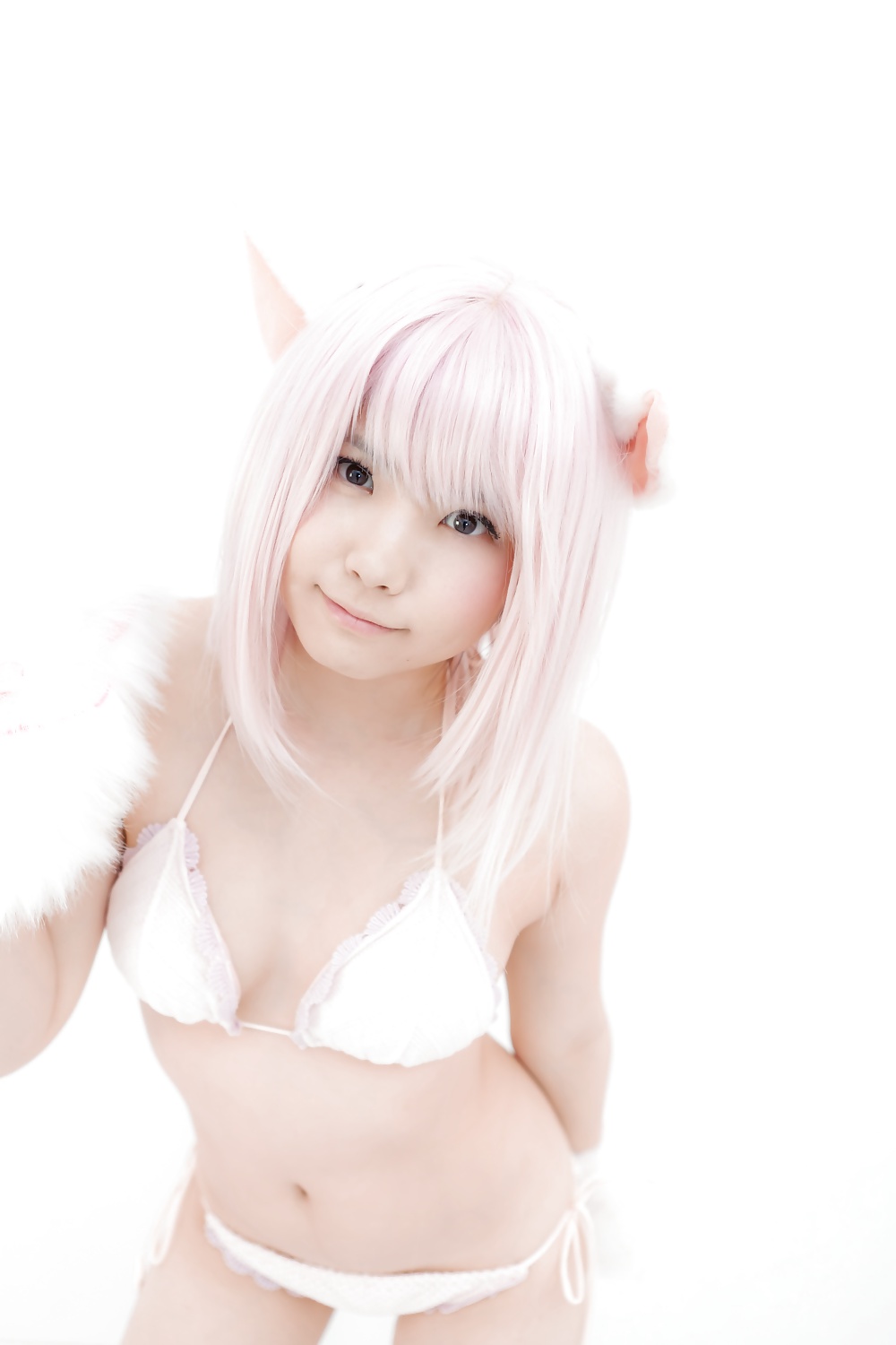 Asian Cosplay in White #26558961
