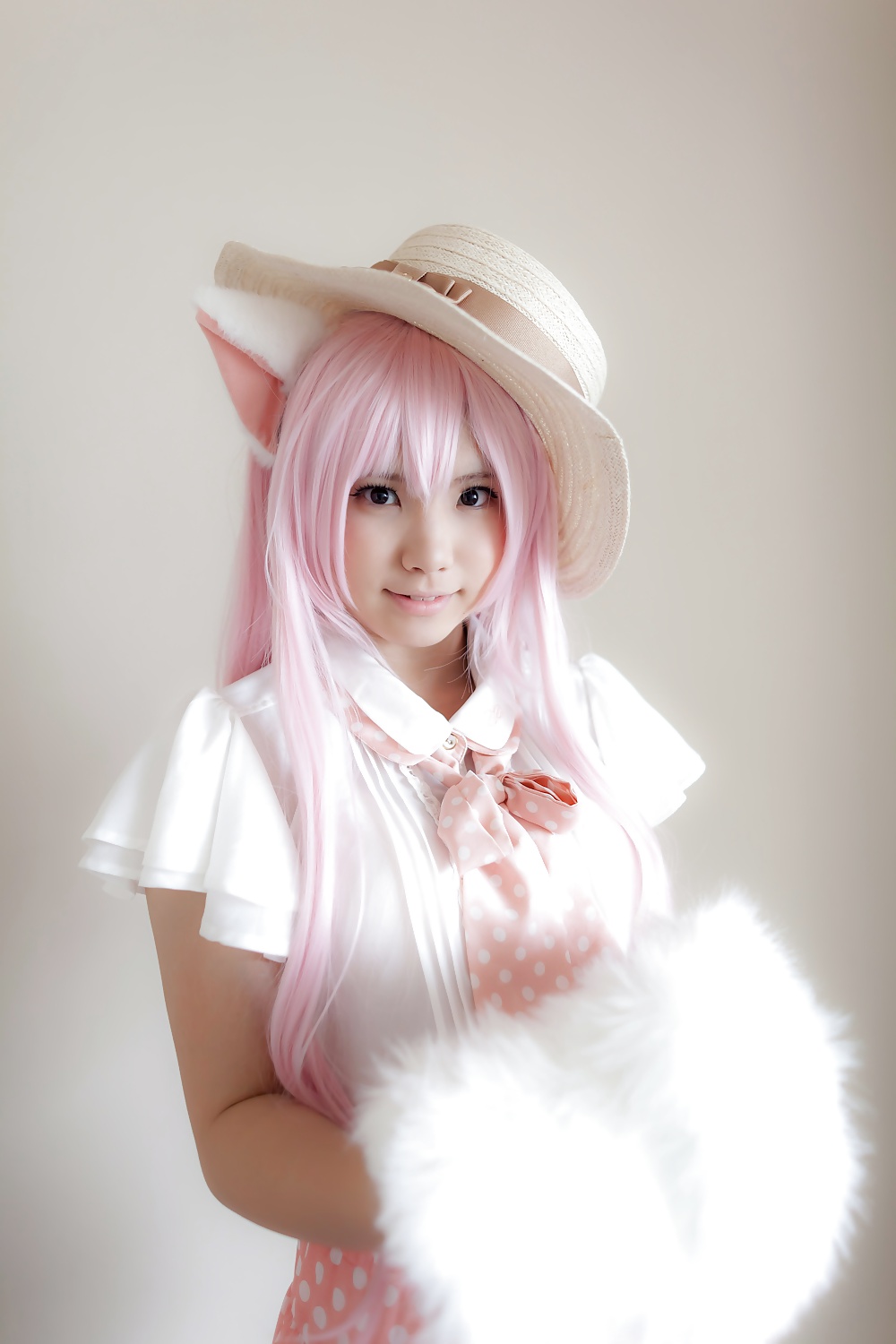 Asiatica cosplay in bianco
 #26559053
