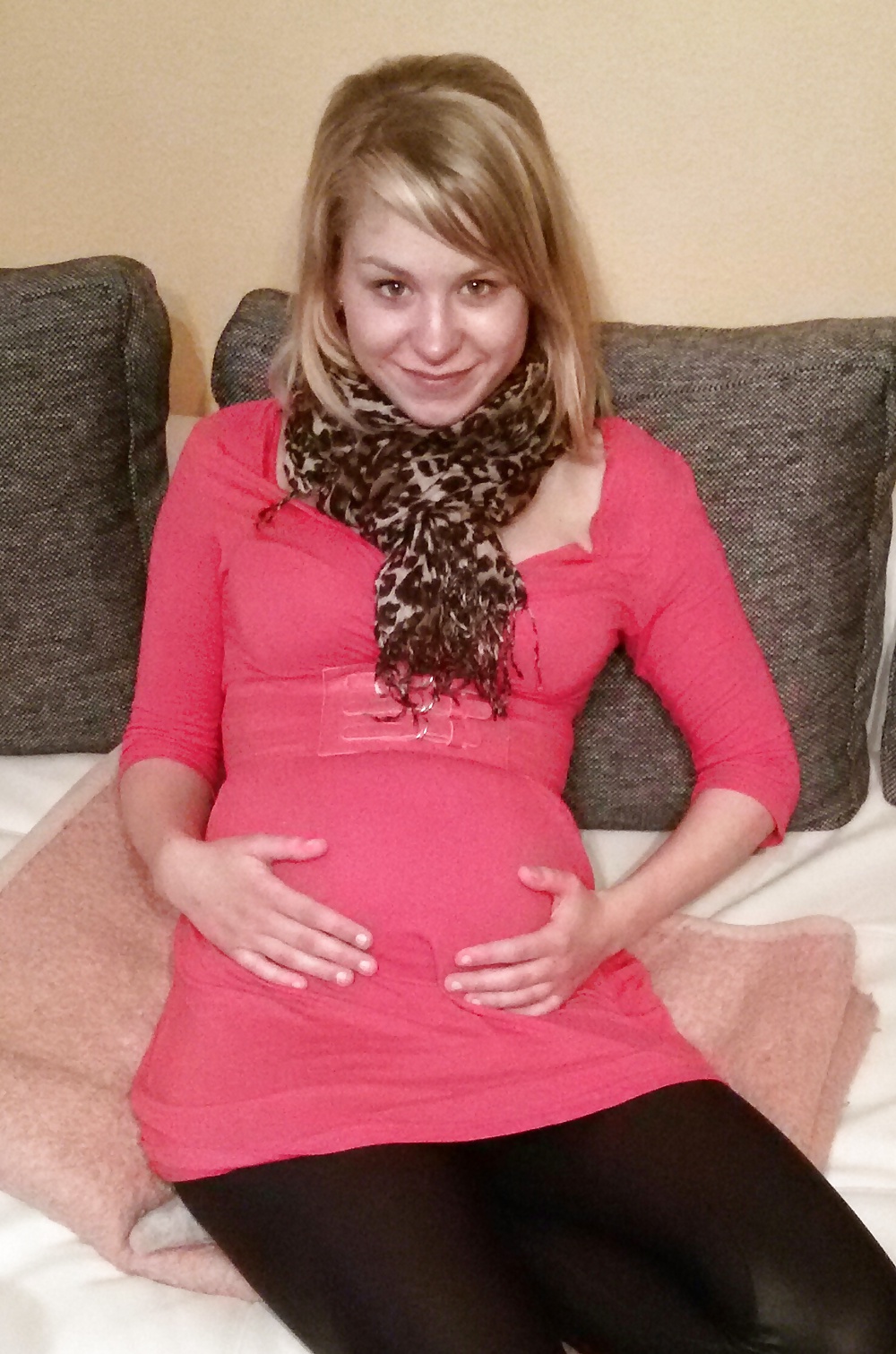 Embarazada
 #39472984