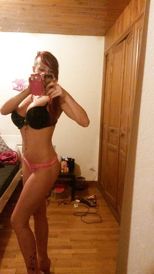 1人のセクシーな女性
 #28358798