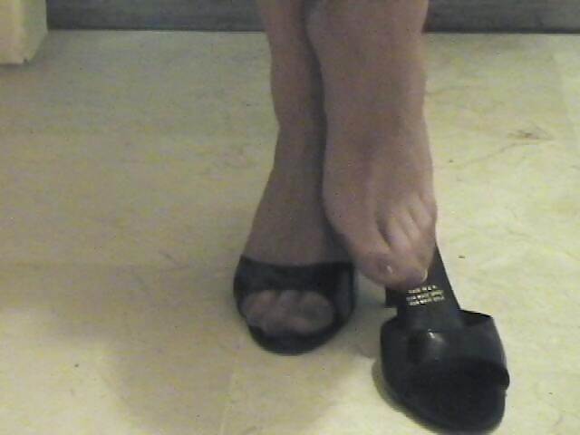 From my clip: I play with my mules in FF Stockings #35358452