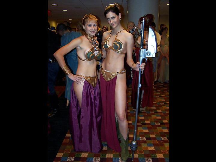 Star Wars Slave Leia Dressed and Undressed Gallery 2 #23046331