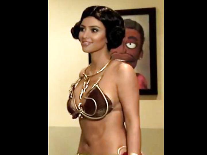 Star Wars Slave Leia Dressed and Undressed Gallery 2 #23046663