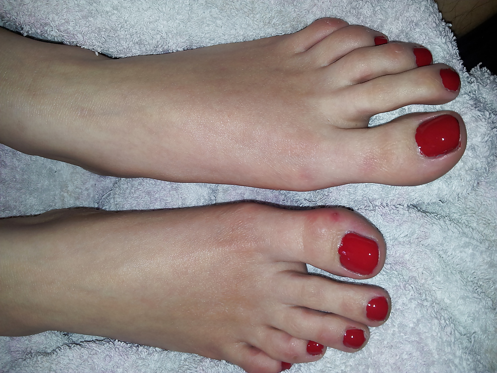 Wifes Sexy Polieren Rot Fußnägel Füße 2 #36980768