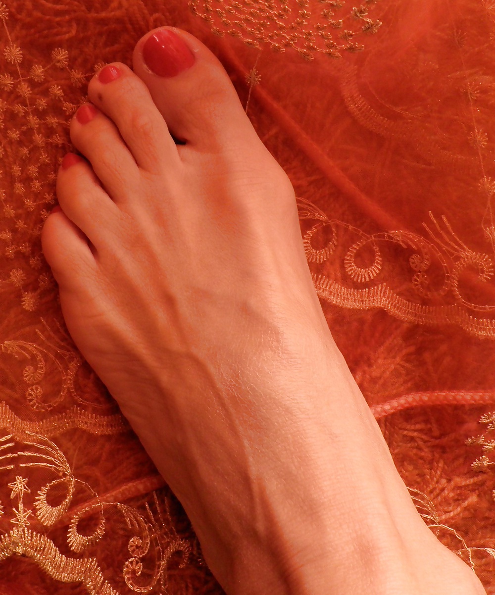 Nia Sexy Füße #40530287