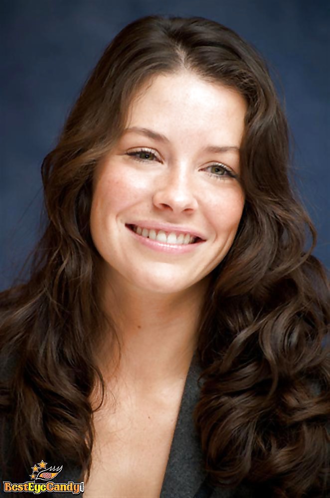 Evangeline lilly mix caldo 2
 #40921773