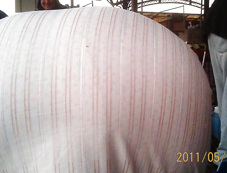 Reifen Hijab Ass Bendover #37639512
