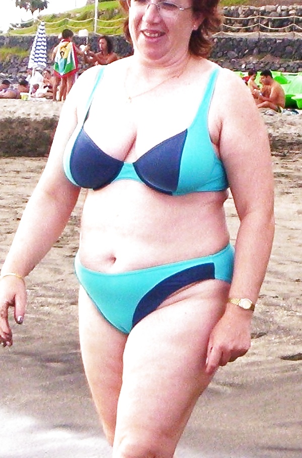 チョコナ
 #34278984