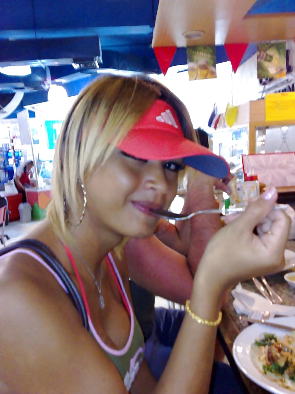 Blond Ladyboy Bee aka Alice from Pattaya #33909537