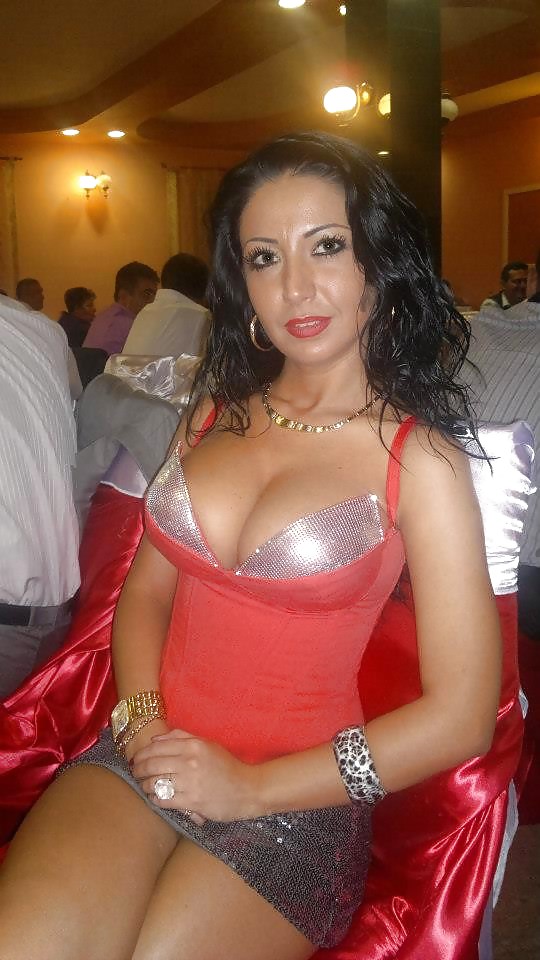 ルーマニア語
 #36401857