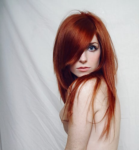 Redhead #32532367