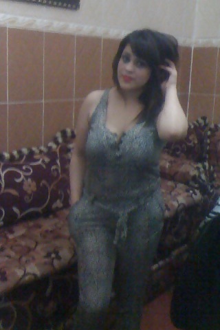 Chica árabe
 #37906697