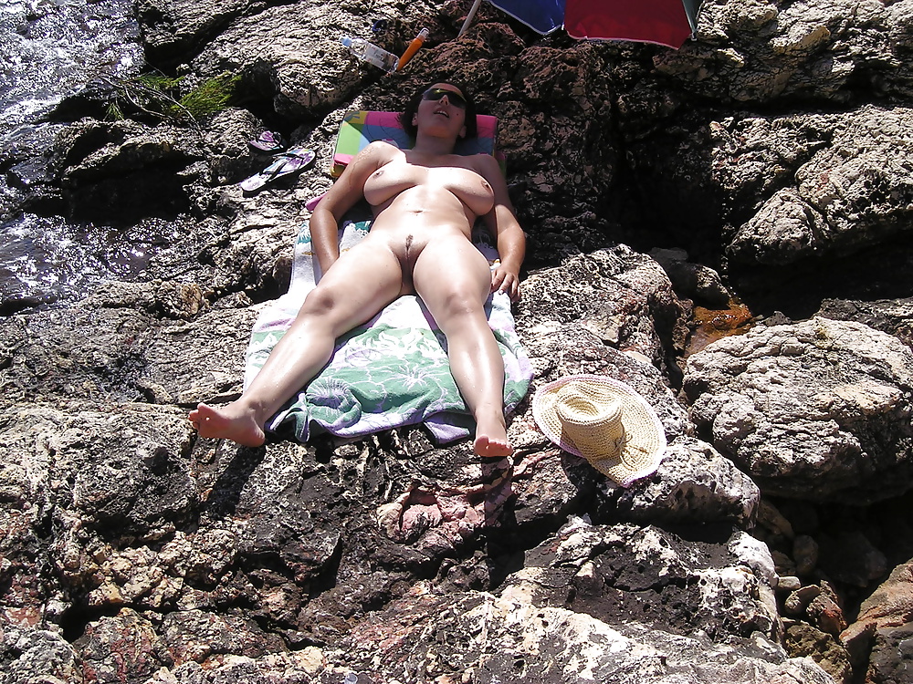 Mutter Mit Dicken Titten Am Strand 2 #33411972