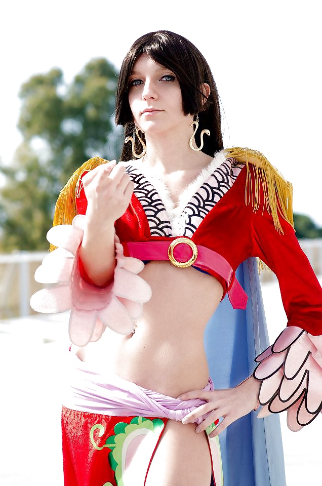 Cosplayer Knami #28169771