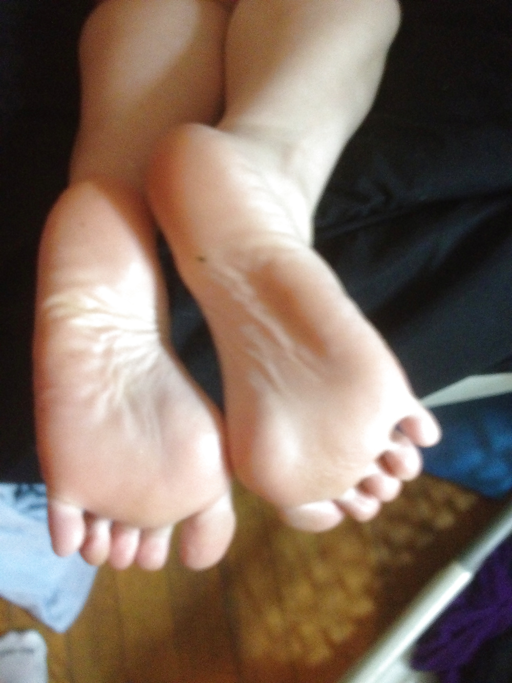 More Sexy Feet #39485285