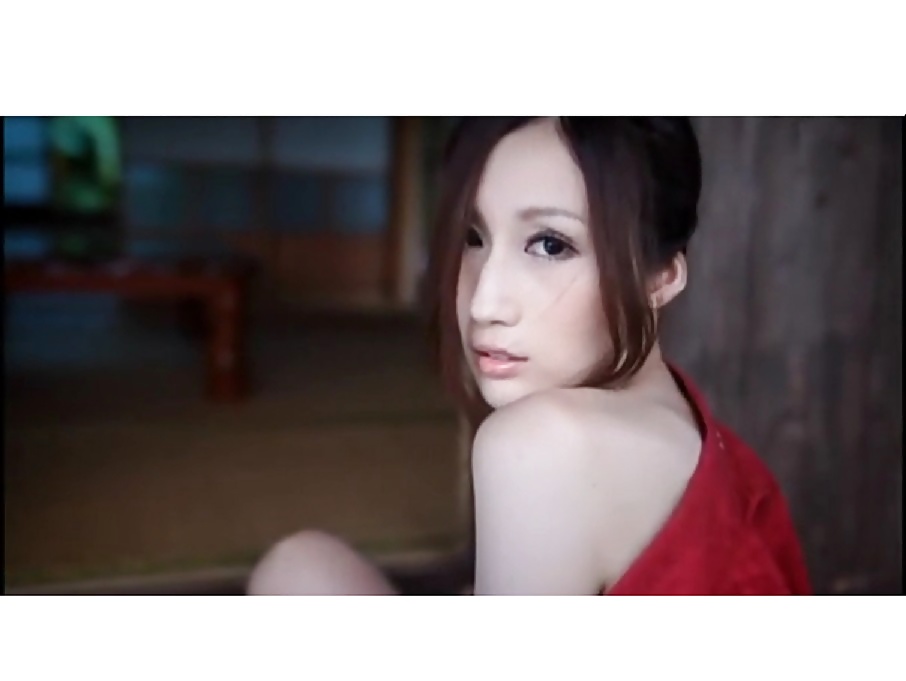 Schöne Japanische MILF - Erotische Julia #32623612